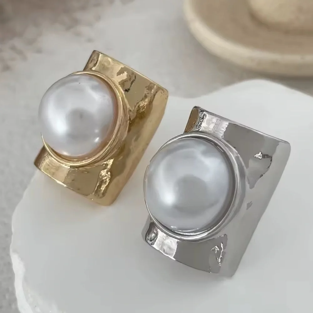 Silver Irregular Sculptural Adjustable Ring with White Pearl